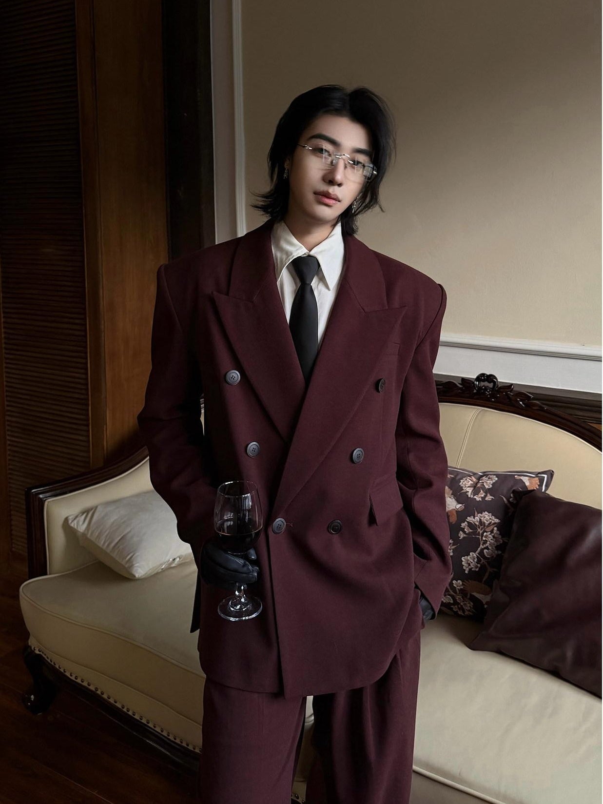BALITONE Burgundy Black Buttoned Peak Lapel Business Casual Rear Vent Oversized Suits