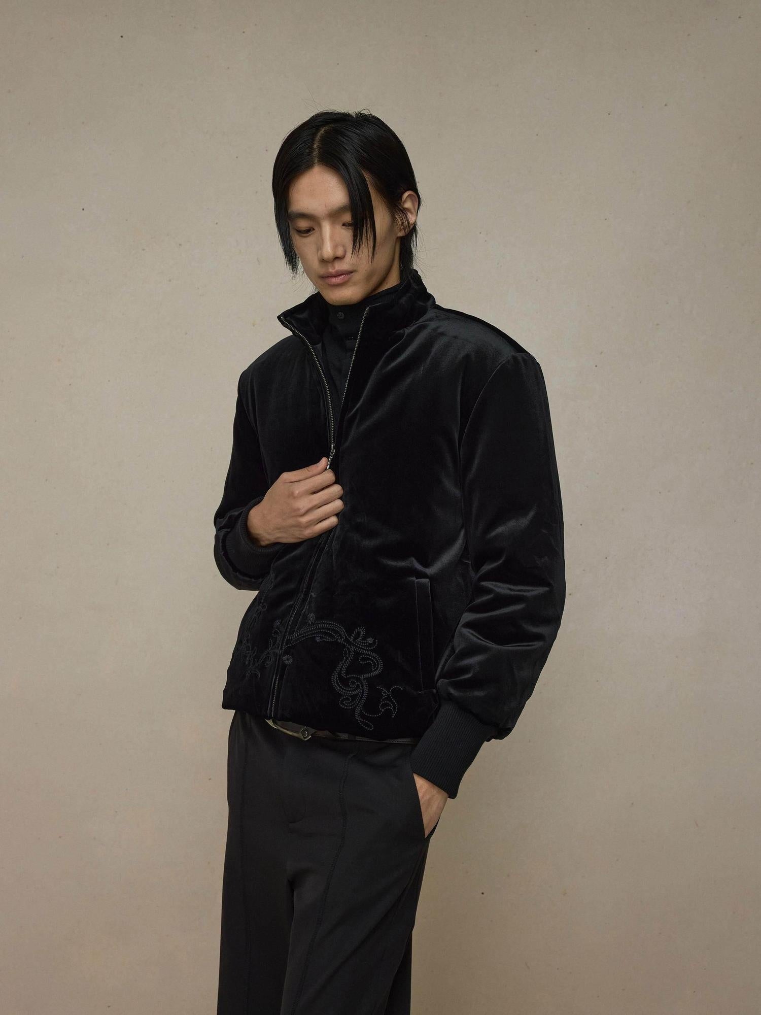 Hypeyourself Warm Insulated Cleanfit Stand Collar Short Solid Black Ivory Puffer Jackets
