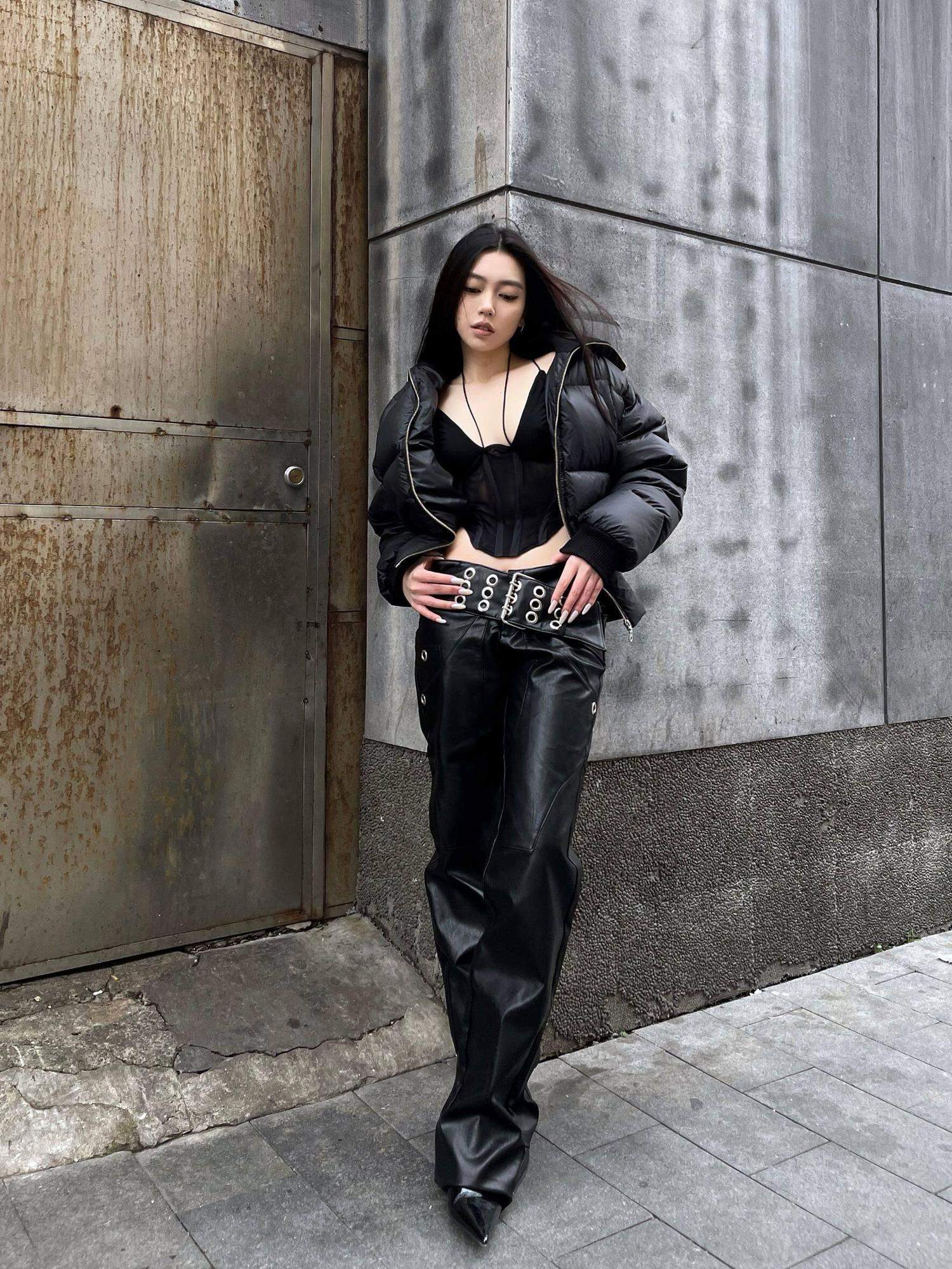 4JUNKS 95% White Duck Down 500G Thick Ribbed Hem Slim Youth Black Nylon Down Jackets
