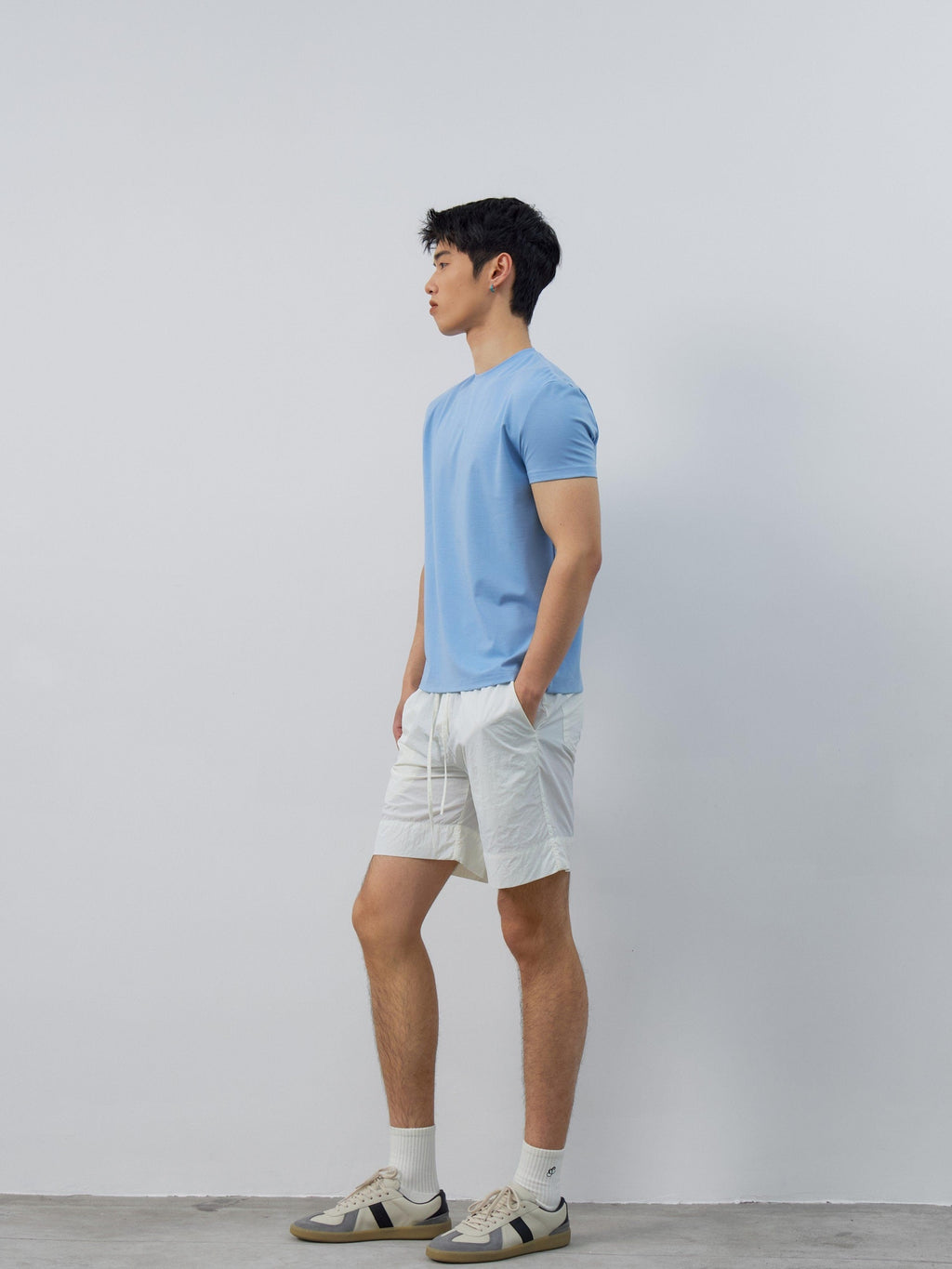 4JUNKS Breathable Recycled Fabric Slim Fit Crew Neck Unisex Solid Short Sleeve T-Shirts
