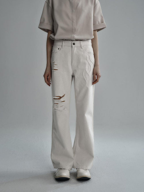 Hypeyourself 100 Percent Cotton Mid Rise Pleated Euro Casual Youth White Flared Jeans