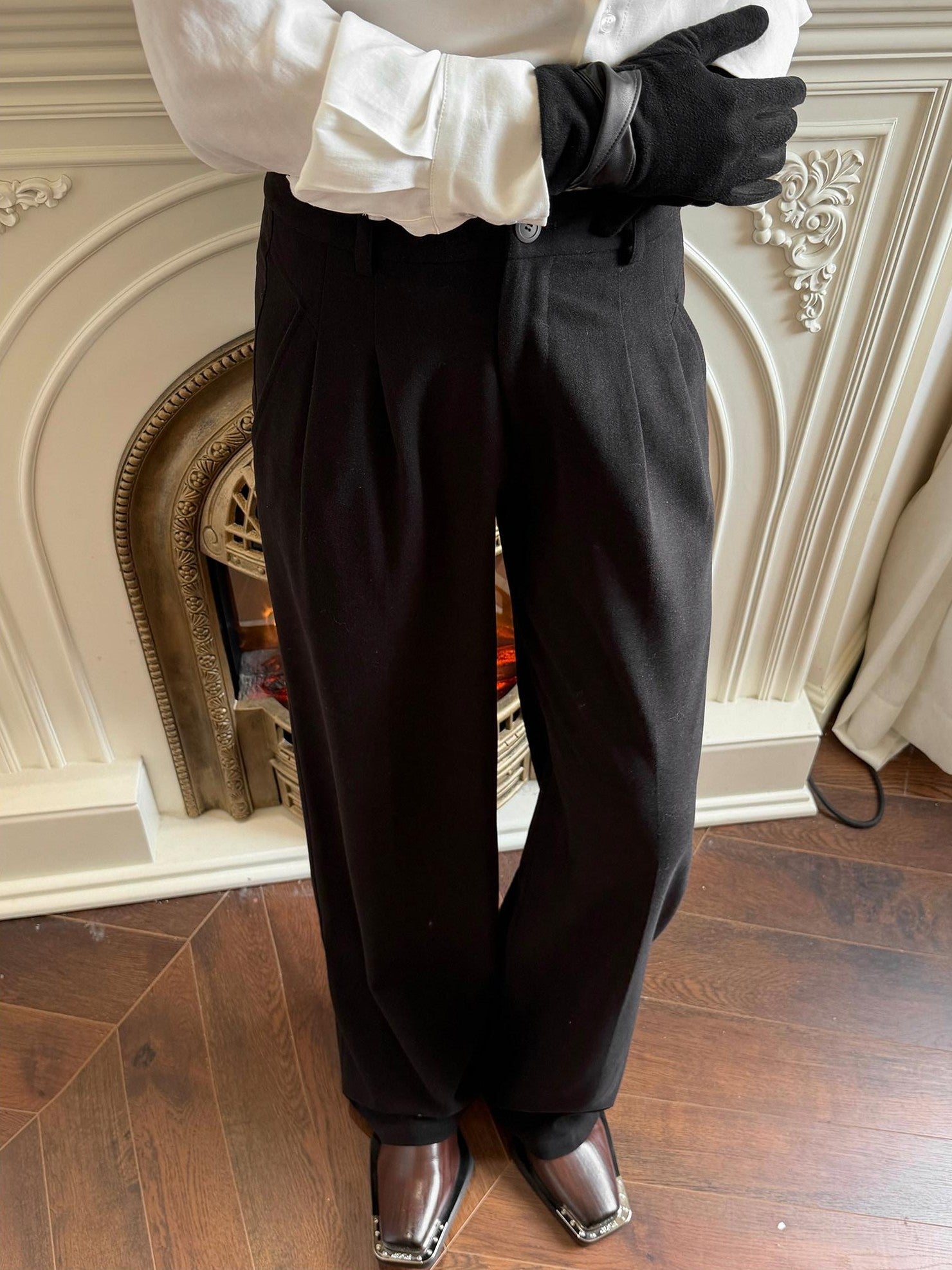 BALITONE Black Mid Rise Wide Leg Tailored Cut Unisex Relaxed-Fit Casual Trousers