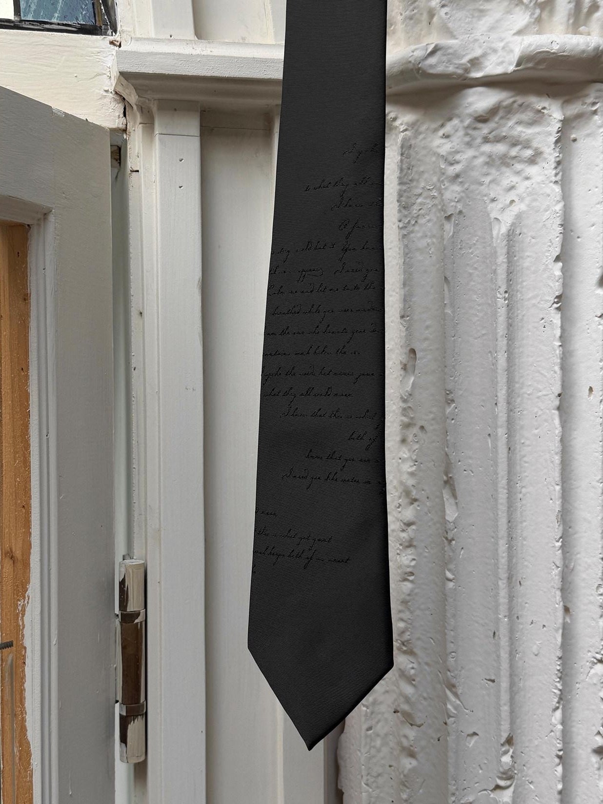 BALITONE Elegant Silk Blend Jacquard Arrow Tip Casual Alphanumeric Black Mens Ties