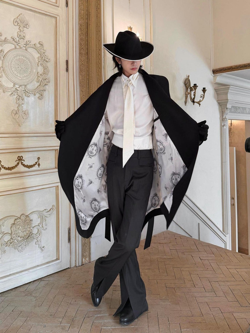 BALITONE Hand Painted Tie Waist Loose Fit Angled Hem Mens Polycotton Mid Length Overcoats