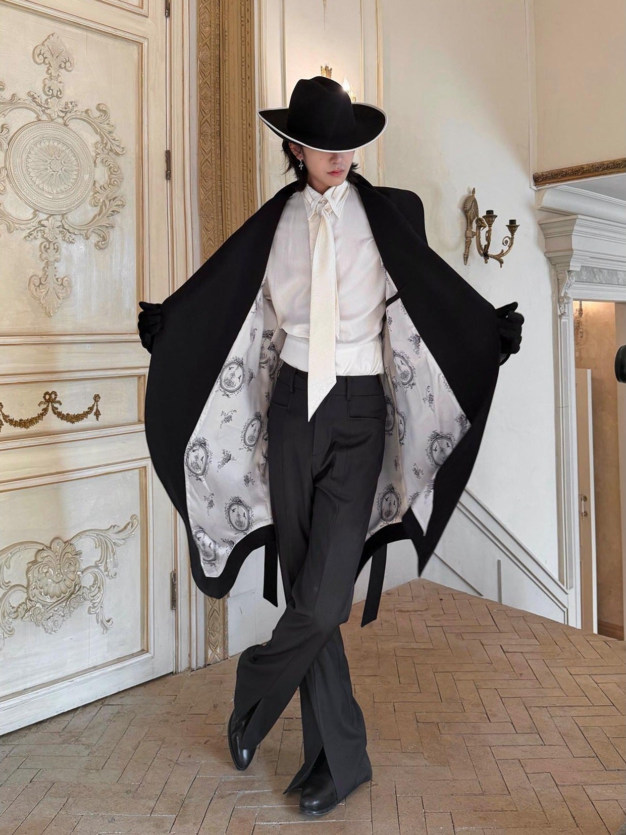 BALITONE Hand Painted Tie Waist Loose Fit Angled Hem Mens Polycotton Mid Length Overcoats