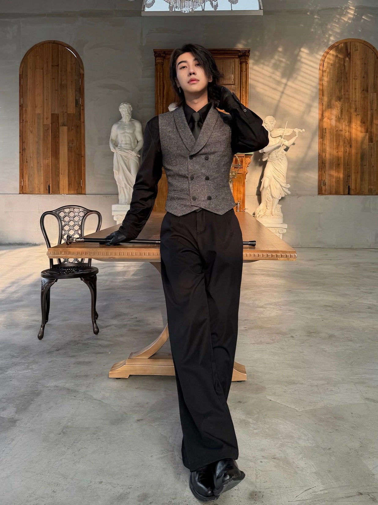 BALITONE Non Iron Wool Blend Slim Button Slanted Hem Youth Dark Gray Tailored Waistcoats