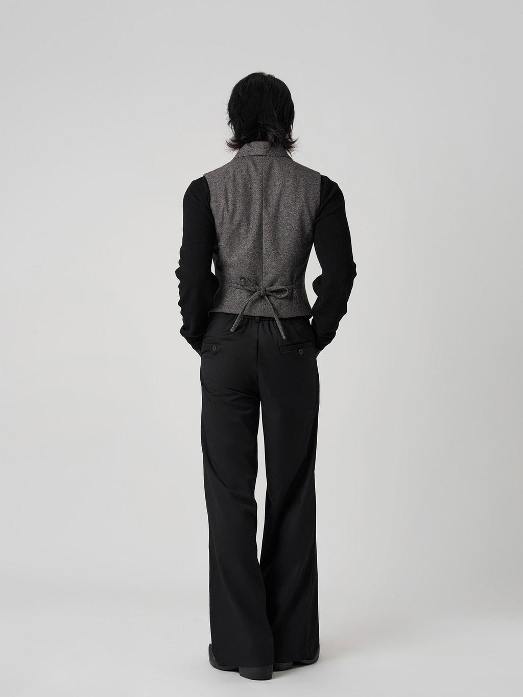 BALITONE Non Iron Wool Blend Slim Button Slanted Hem Youth Dark Gray Tailored Waistcoats