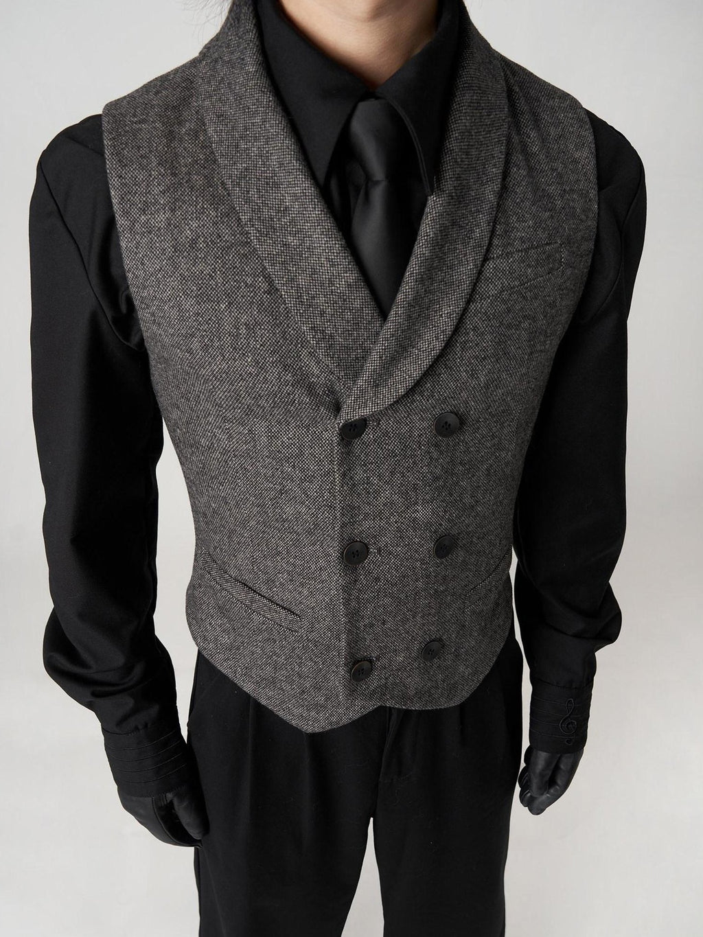BALITONE Non Iron Wool Blend Slim Button Slanted Hem Youth Dark Gray Tailored Waistcoats