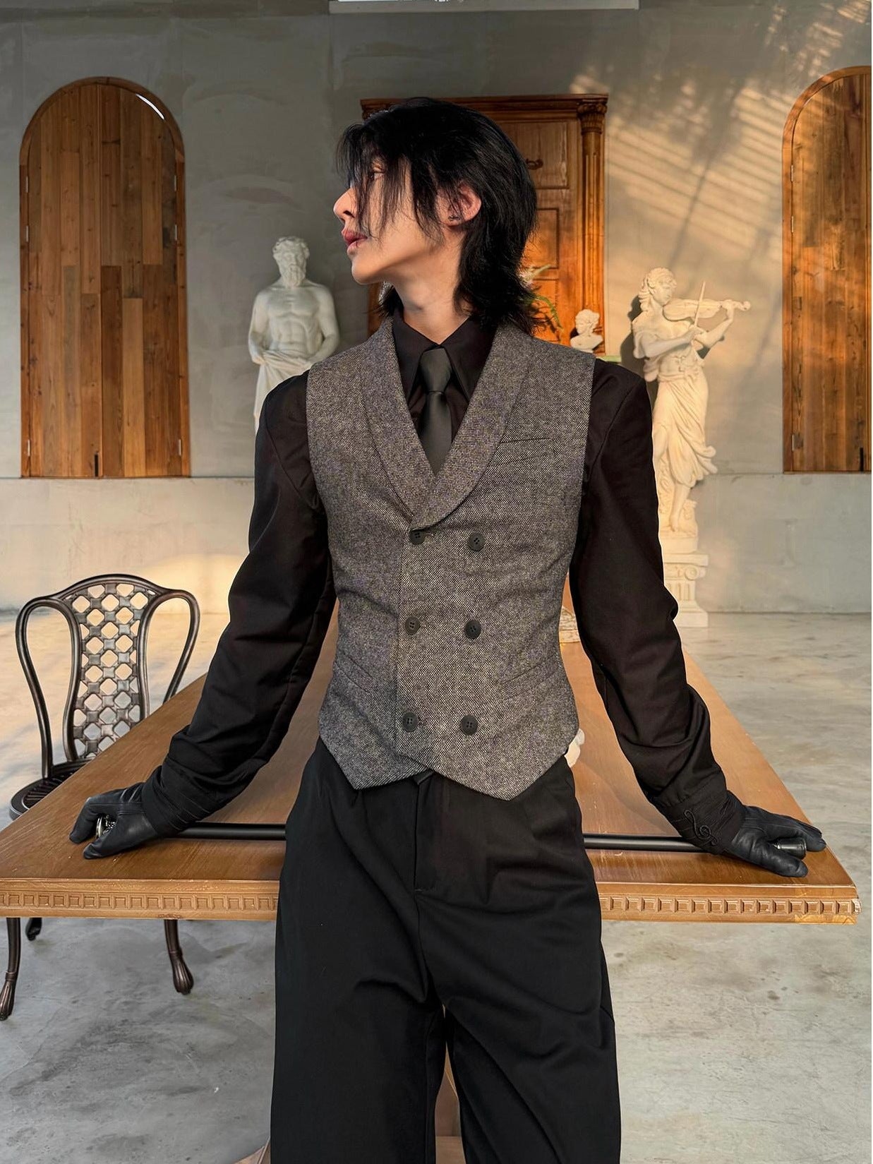 BALITONE Non Iron Wool Blend Slim Button Slanted Hem Youth Dark Gray Tailored Waistcoats
