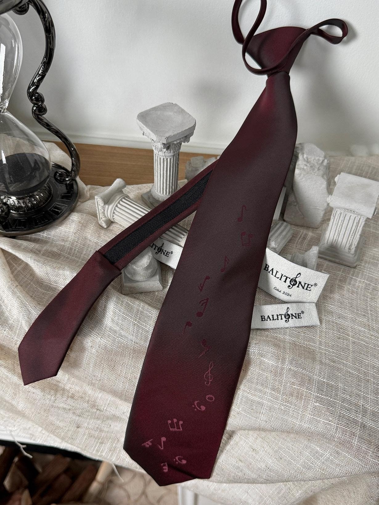 BALITONE Silk Jacquard Burgundy Arrowhead Tip Casual Standard 7Cm Width 48Cm Length Ties