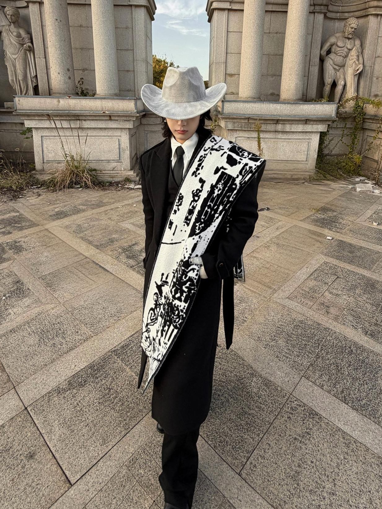 BALITONE Warm Faux Rabbit Fur Hand Painted British Neck Wrap Unisex Reversible Scarves