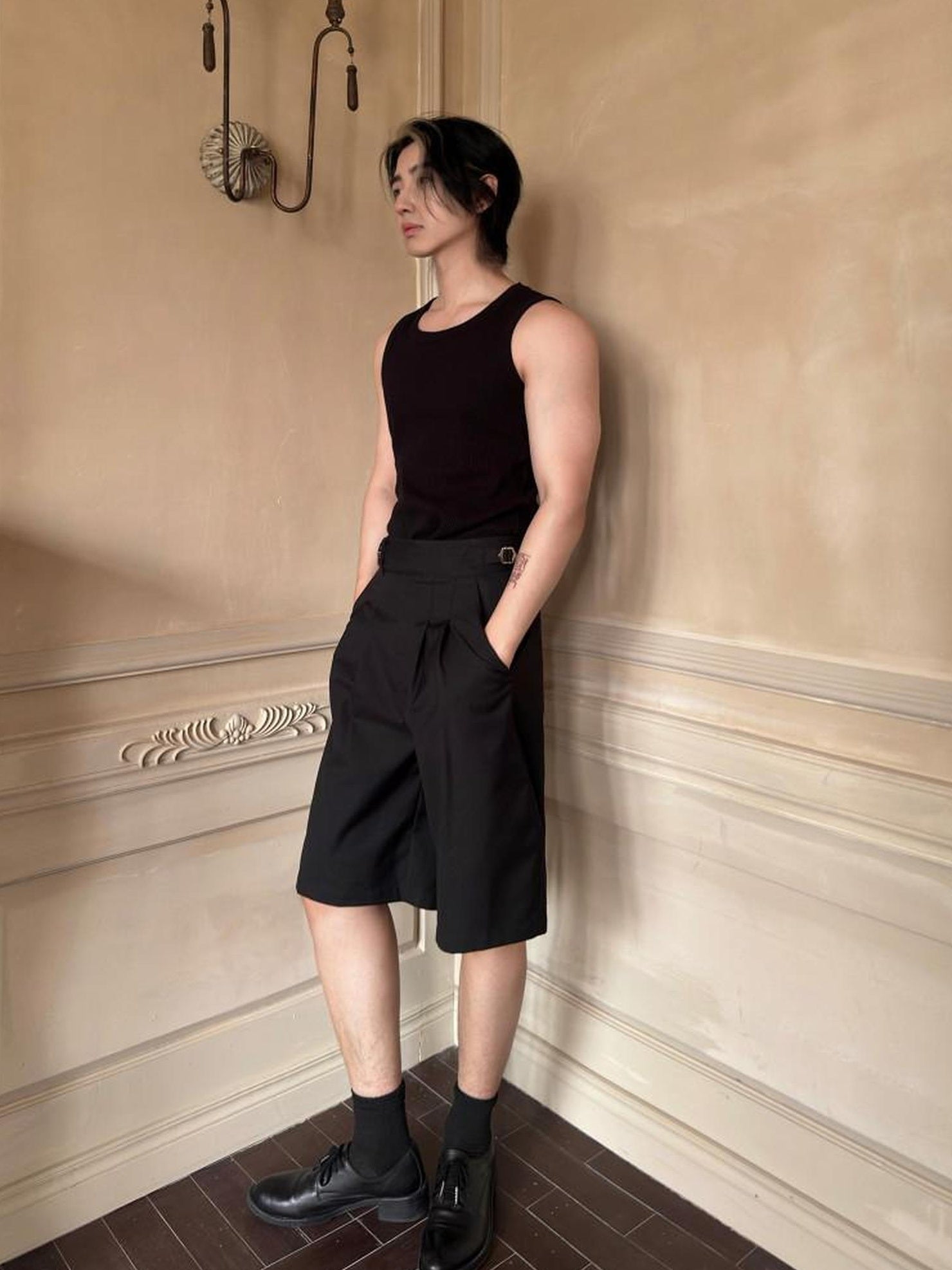 BALITONE Wrinkle Free Straight Fit Midrise Zipper Pockets Black Casual Tailored Shorts