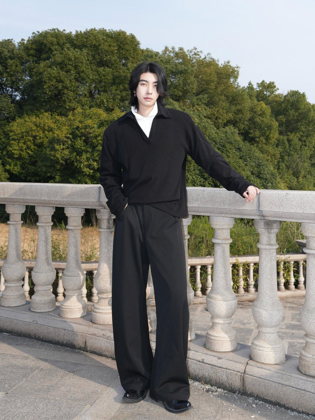 BALITONE Wrinkle Free Stretch Cleanfit Mid Rise Mens Black Barrel-Leg Trousers