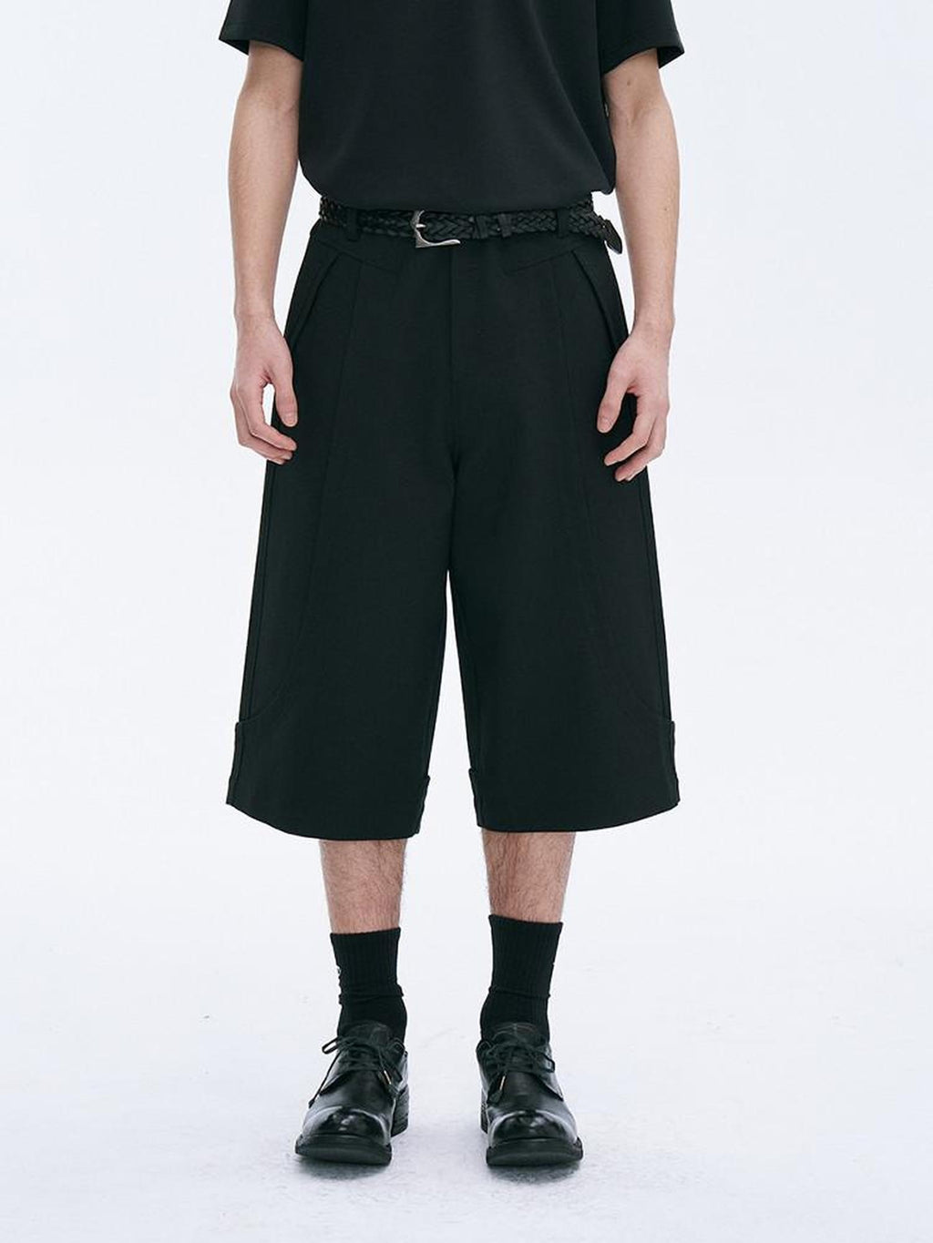 CATSSTAC Loose Straight Cropped Mid Rise Zipper Fly Youth Casual Black Tailored Shorts