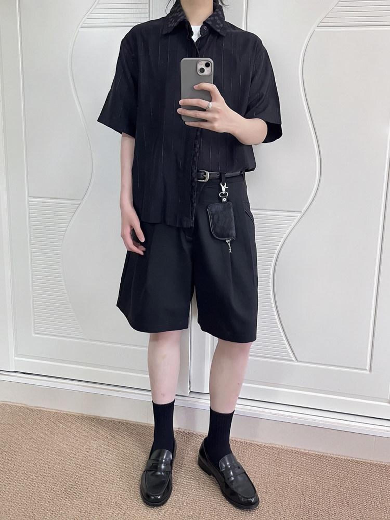 CATSSTAC Pleated Sheepskin Loose Straight Youth Black Zipper Fly Tailored Shorts