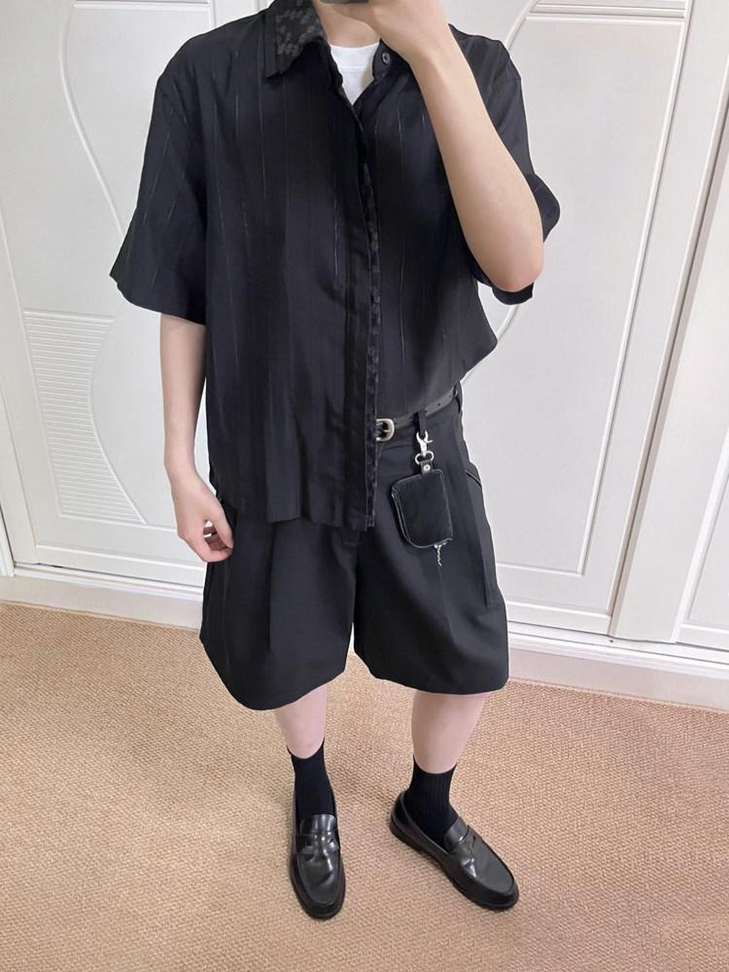 CATSSTAC Pleated Sheepskin Loose Straight Youth Black Zipper Fly Tailored Shorts