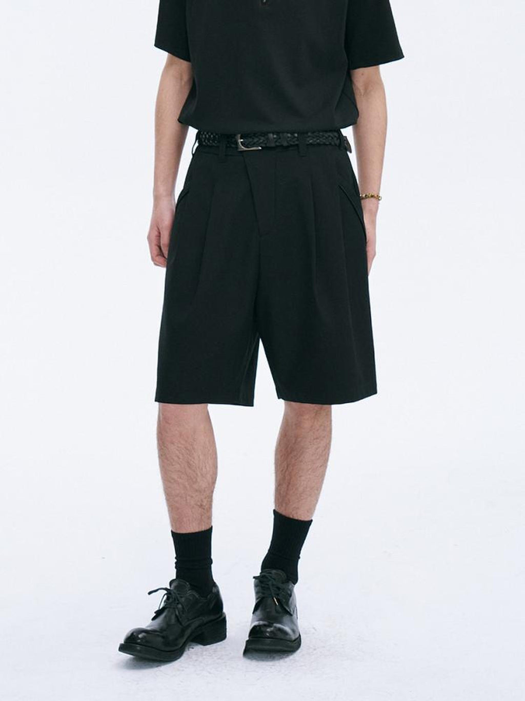 CATSSTAC Pleated Sheepskin Loose Straight Youth Black Zipper Fly Tailored Shorts