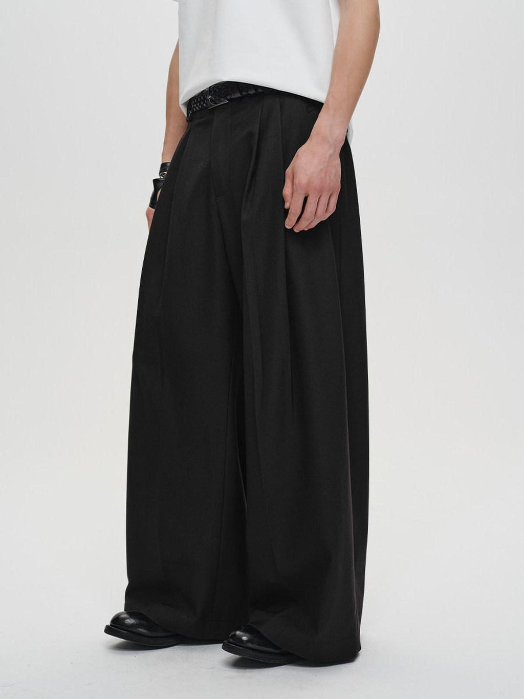 CATSSTAC Sleek Cool Minimal Straight Fit Casual Youth Black Solid Straight Pants