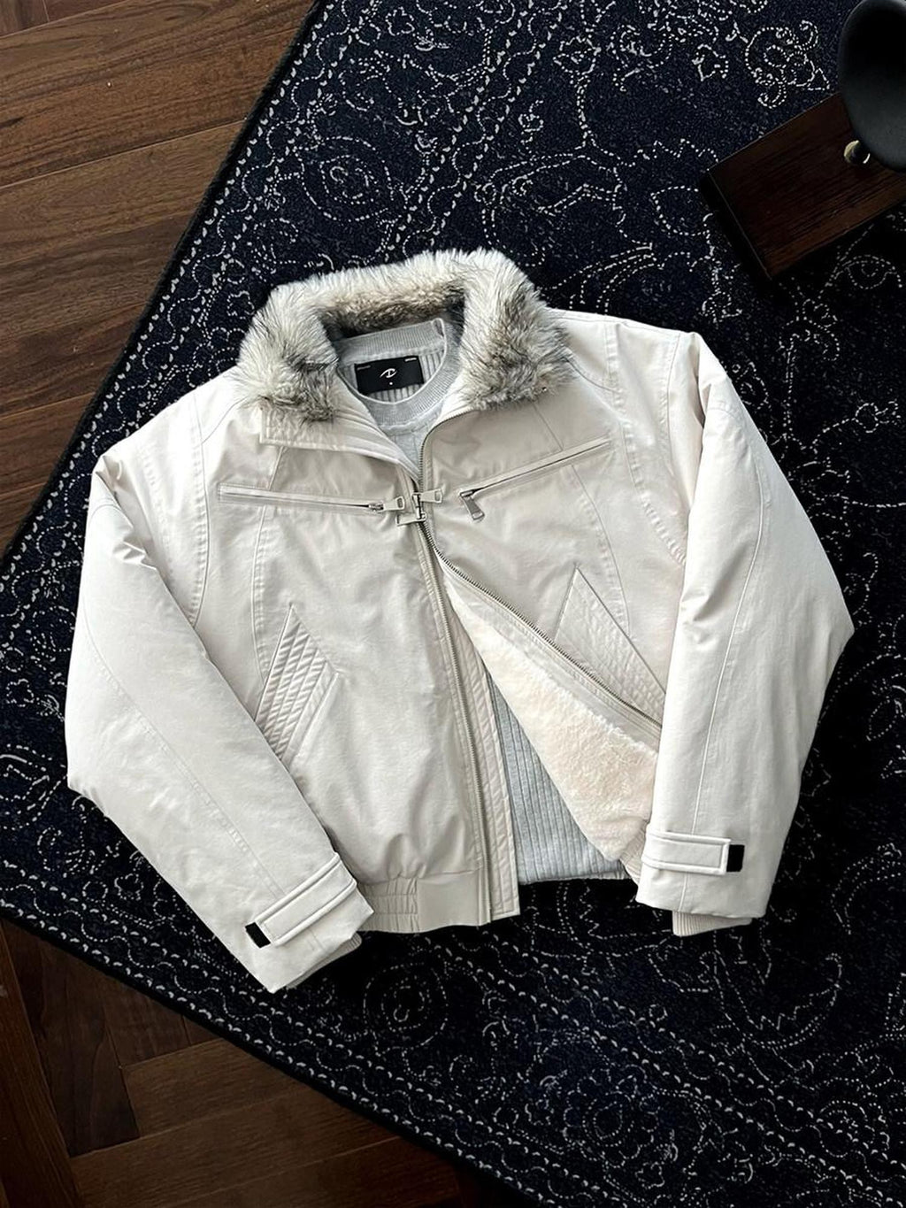 CATSSTAC Thick Warm Down Filled Loose Fit Lapel Collar Zipper Unisex Puffer Down Jackets