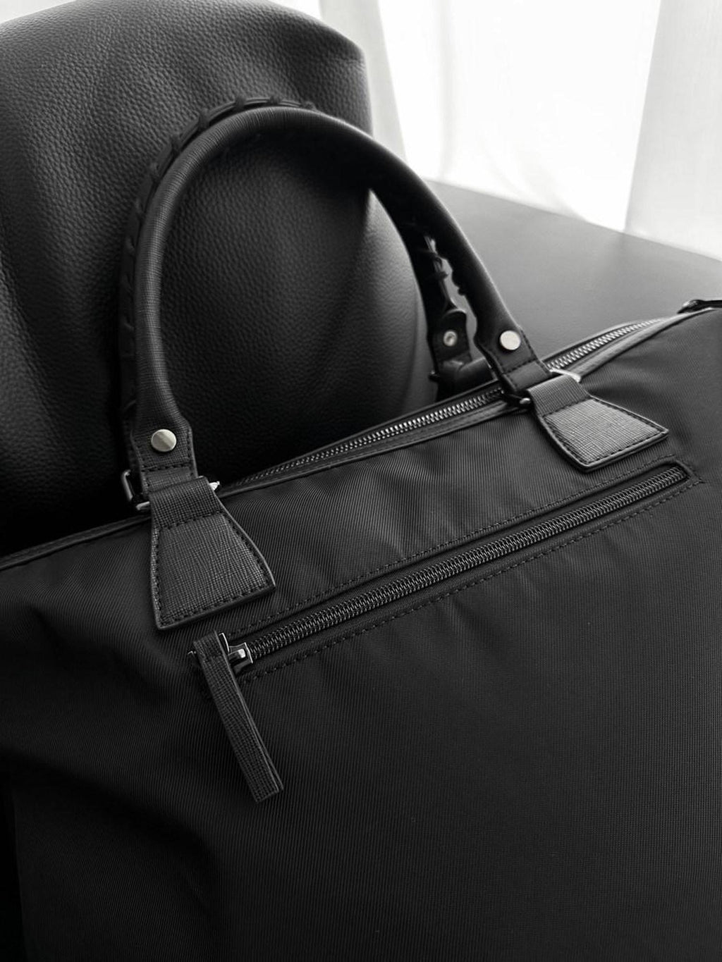 CATSSTAC Topstitched Euro Chic Casual Youth Single Strap Polyester Black Tote Bags
