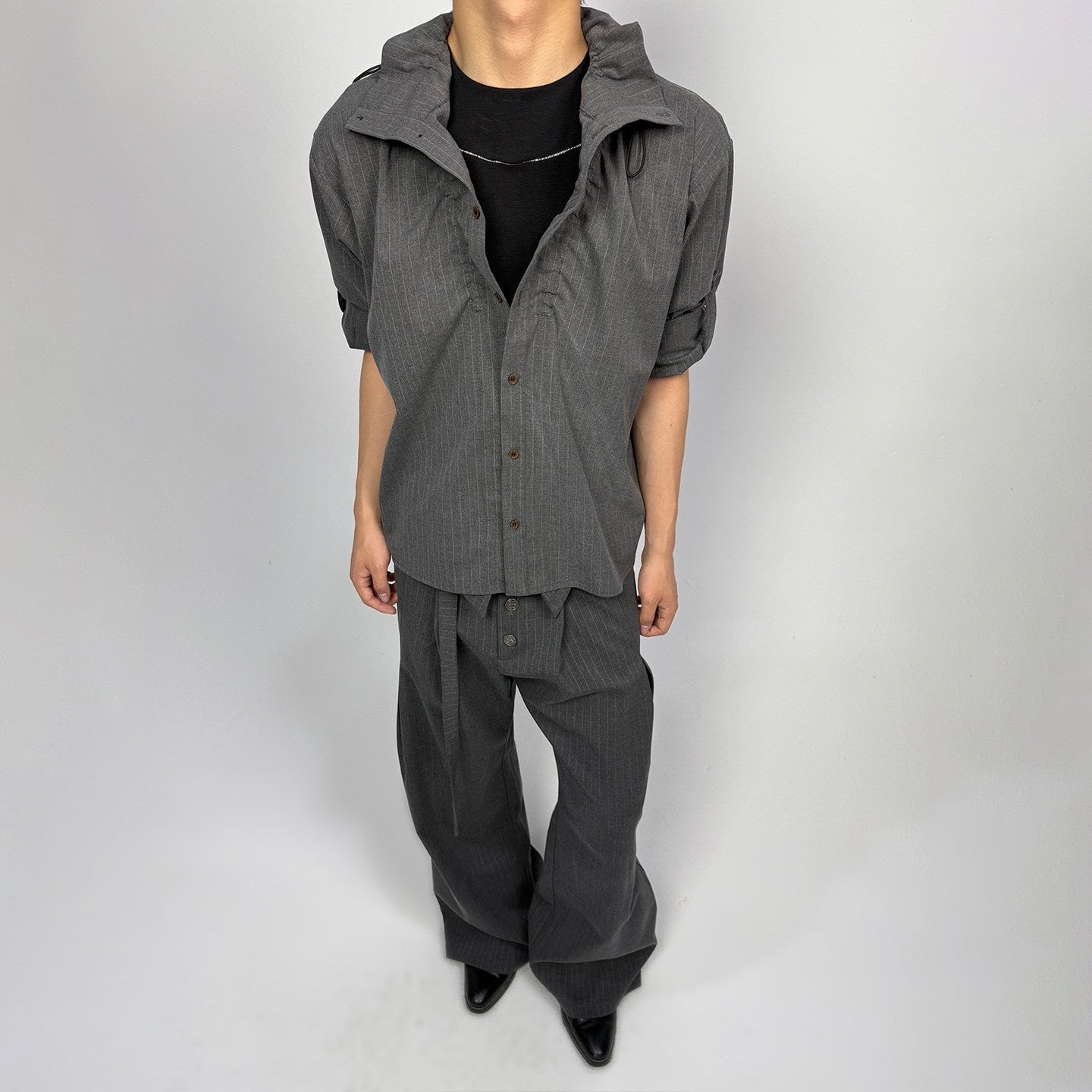 Hypeyourself_Adjustable_Silky_Polyester_Spliced_Business_Stand_Collar_Unisex_Striped_Shirts_MISSTT