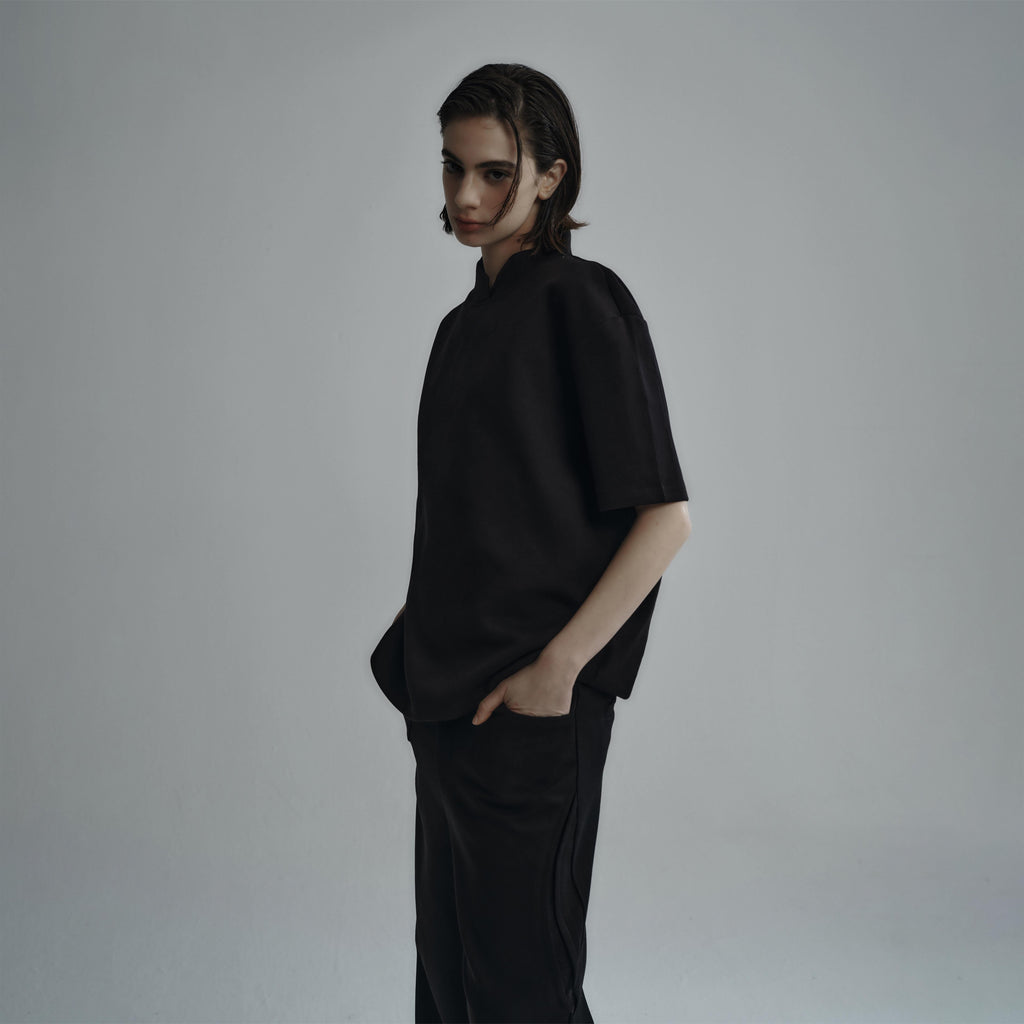 Hypeyourself_Breathable_Anti_Pilling_Cotton_Blend_Half_Mock_Neck_Unisex_Short_Sleeve_T-Shirts_MISSTT