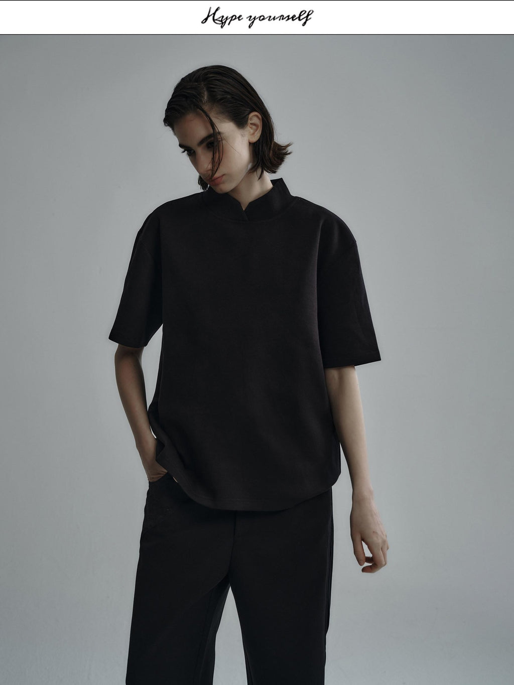 Hypeyourself Breathable Anti Pilling Cotton Blend Half Mock Neck Unisex Short Sleeve T-Shirts