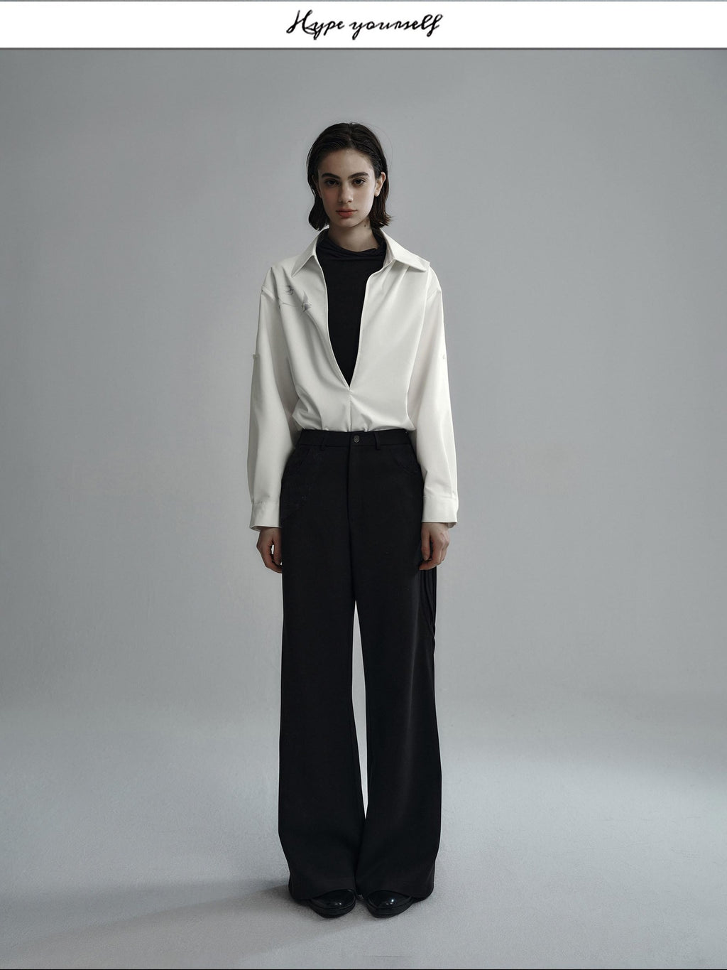 Hypeyourself Breathable Non Iron Loose Short Sleeve Minimalist Point Collar Unisex Shirts