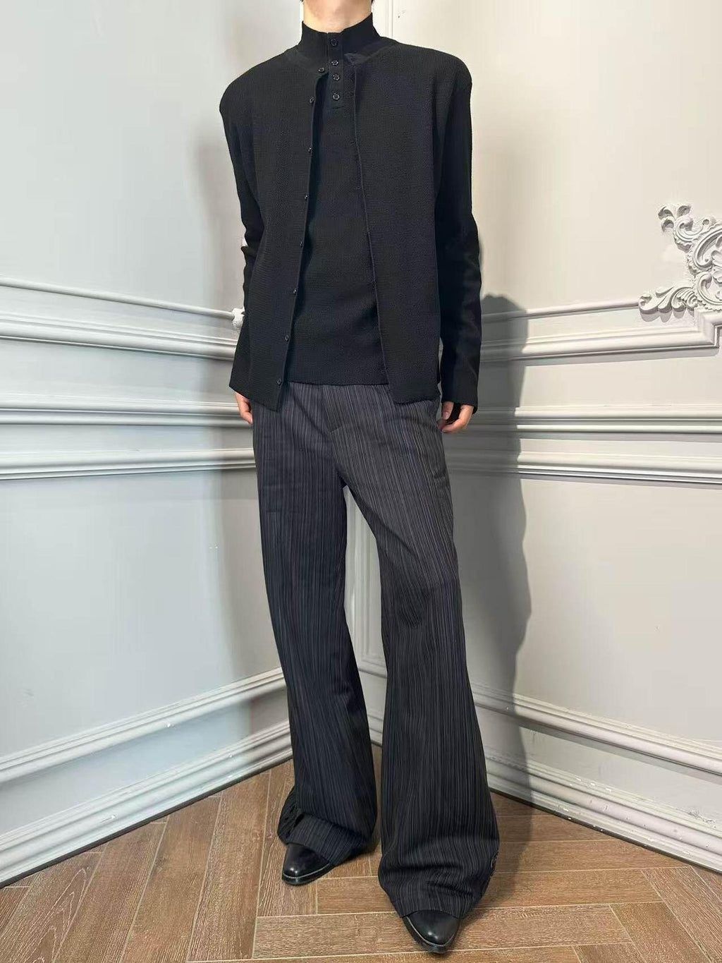 Hypeyourself Comfortable Loose Fit Black Striped Urban Cool Casual Youth Flared Pants
