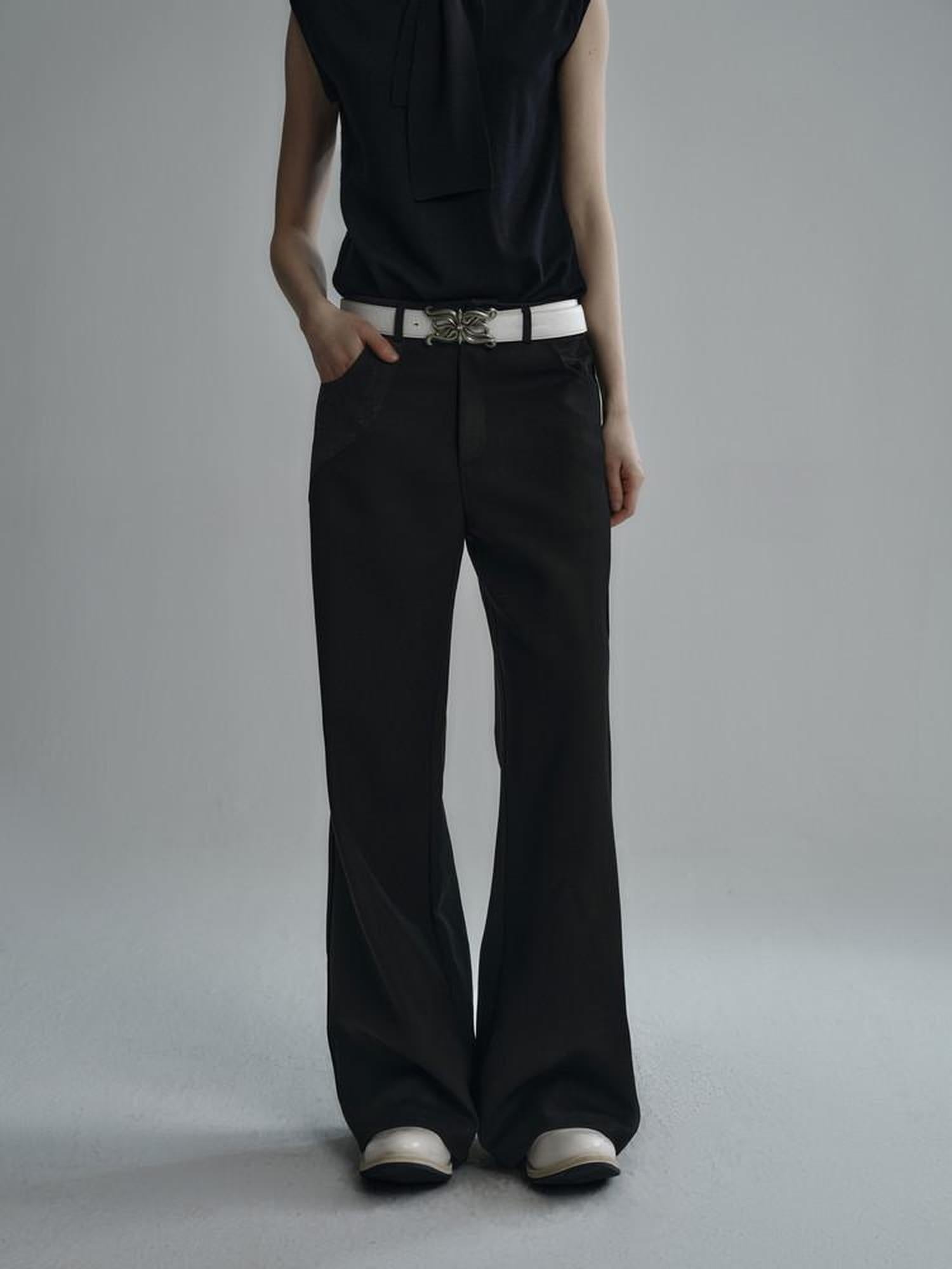 Hypeyourself Comfortable Loose Fit Cool Urban Casual Solid Obsidian Black Flared Pants