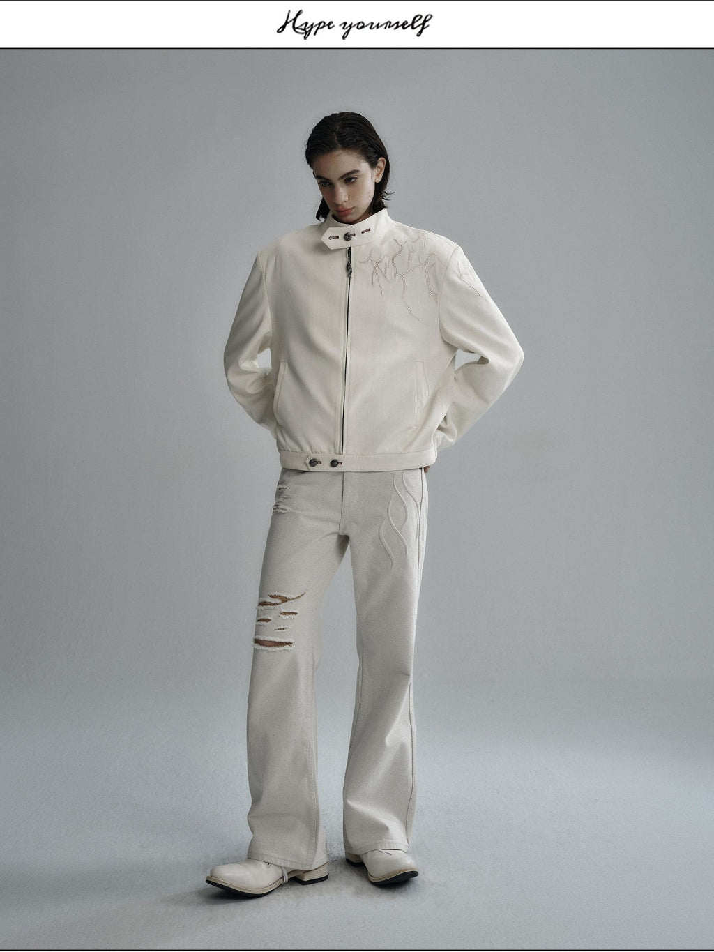 Hypeyourself Embroidered Loose Fit Stand Collar Striped Unisex Urban Polyester Cropped Jackets