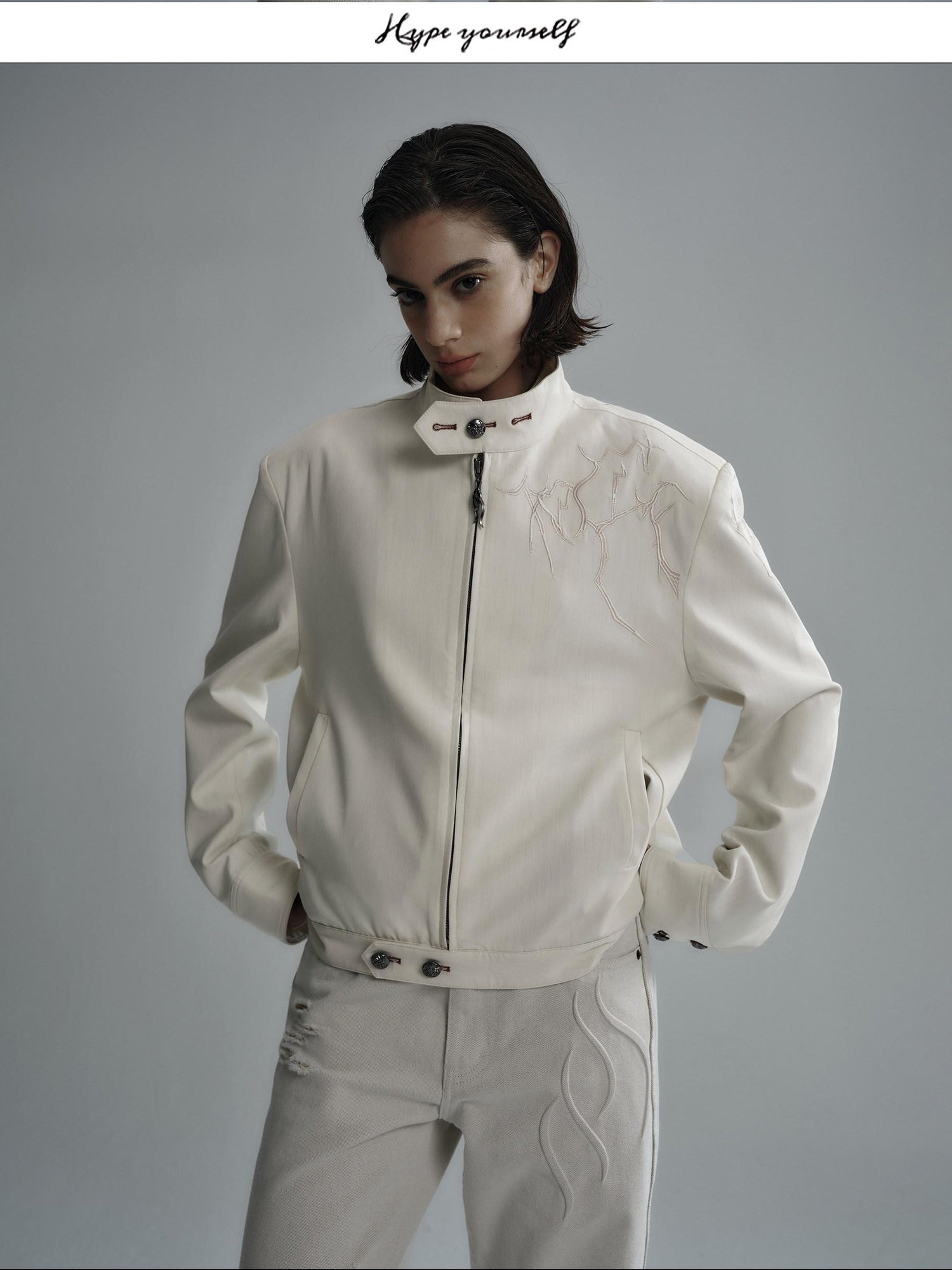 Hypeyourself Embroidered Loose Fit Stand Collar Striped Unisex Urban Polyester Cropped Jackets