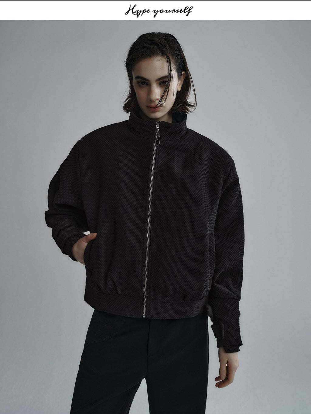 Hypeyourself Embroidered Stand Collar Minimal Oversized Unisex Black Cropped Jackets