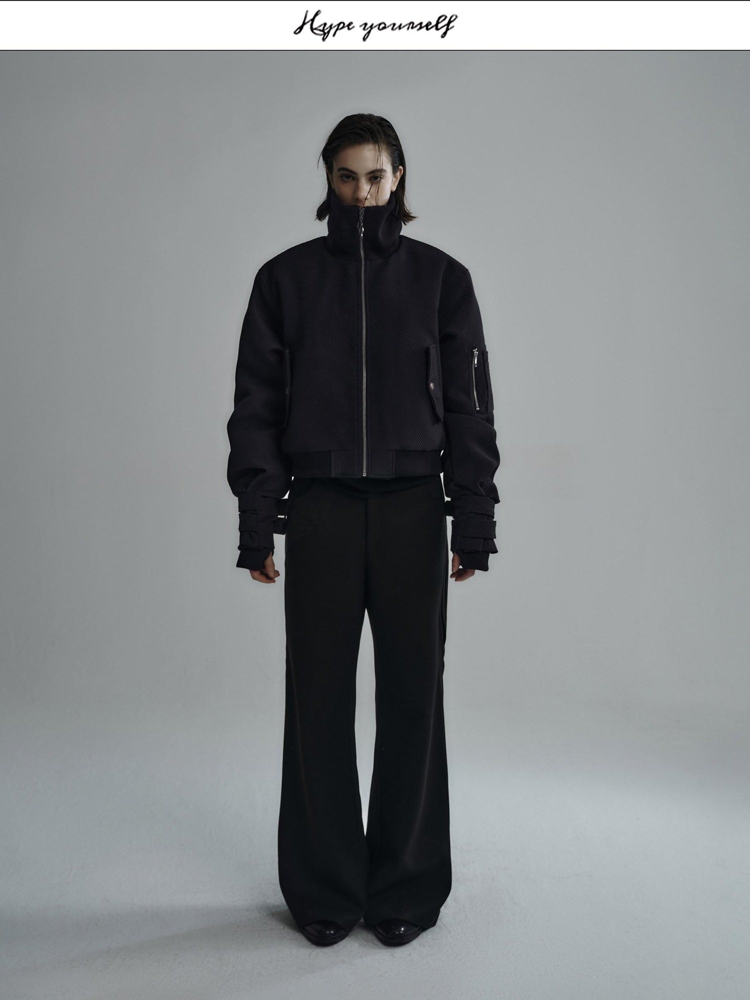 Hypeyourself Fleece Lined Oversized Short Stand Collar Zipper Unisex Black Puffer Jackets