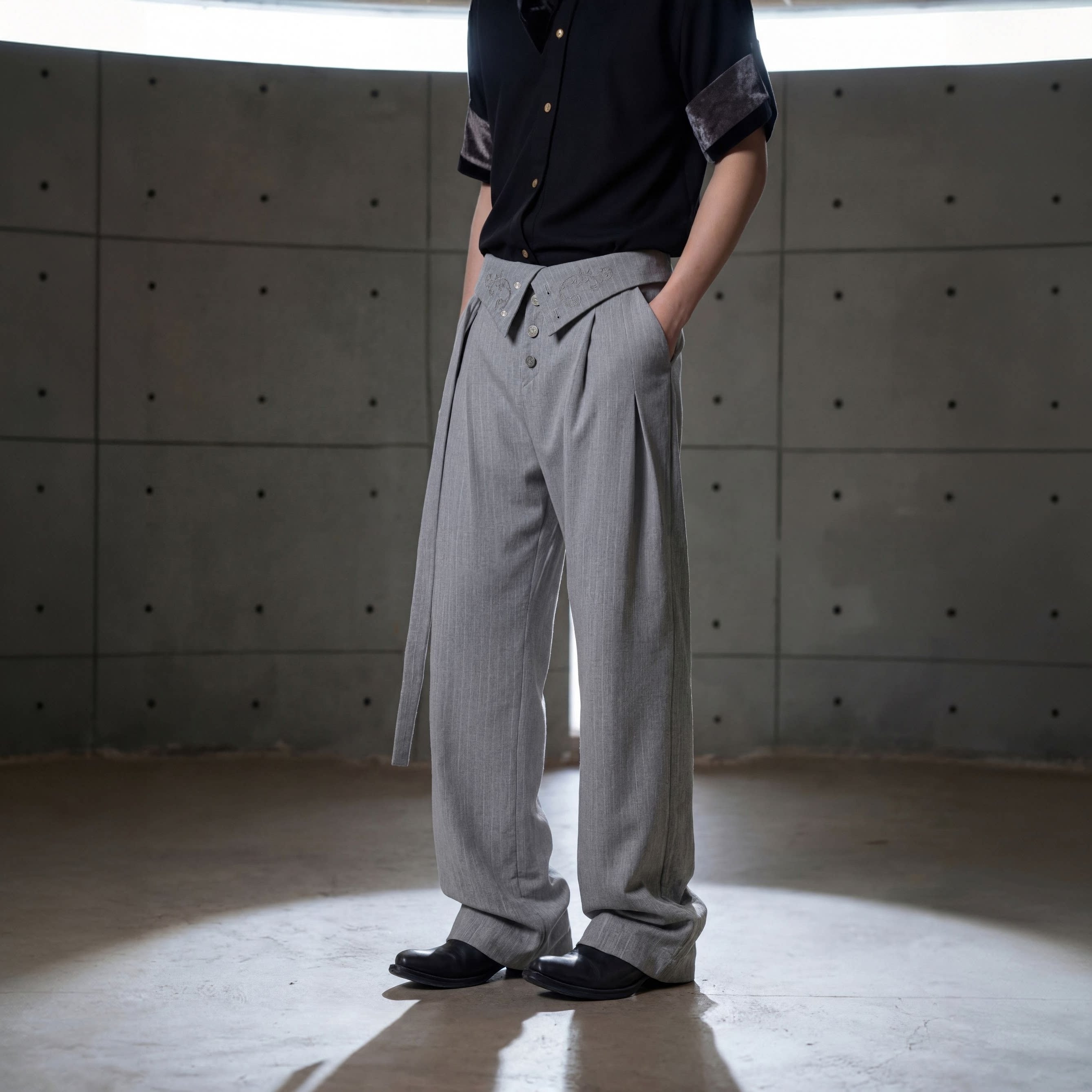 Hypeyourself_High_Waist_Embroidered_Pleated_Urban_Casual_Business_Loose_Striped_Flared_Pants_MISSTT
