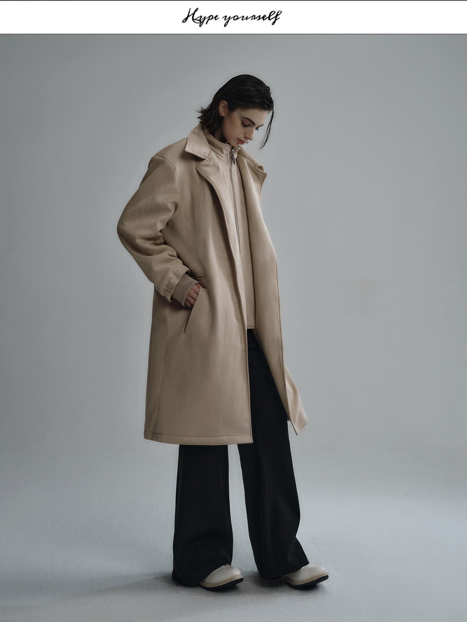 Hypeyourself Sleek Zipper Mid Length Lapel Standard Fit Urban Chic Black Beige Long Coats
