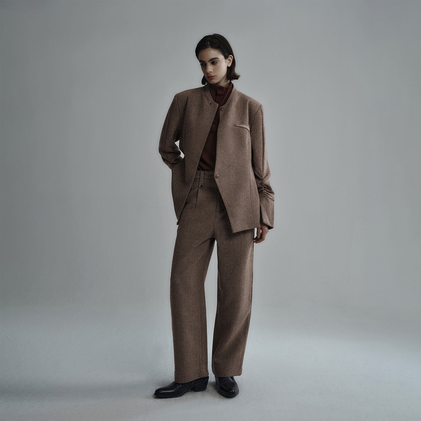 Hypeyourself_Versatile_Two_Button_Notch_Lapel_Single_Vent_Standard_Fit_Casual_Work_Blazers_MISSTT