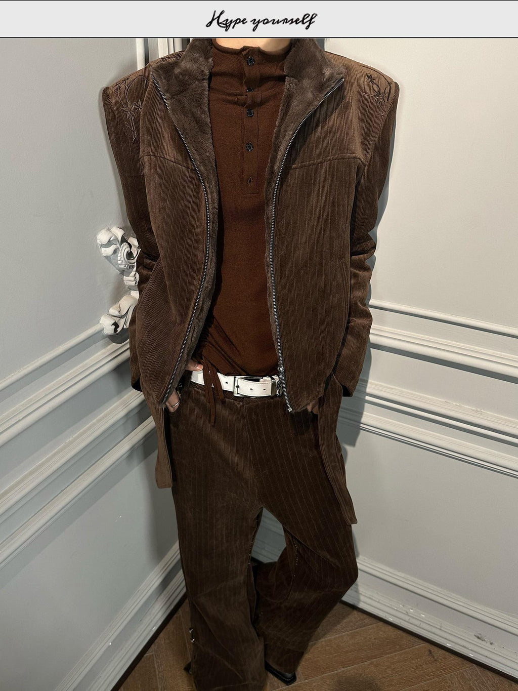 Hypeyourself Warm Embossed Corduroy Stand Collar Men Daily Polyester Zipper Cropped Jackets