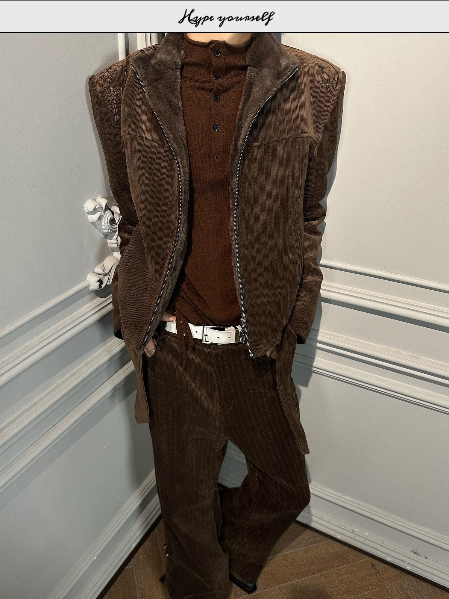 Hypeyourself Warm Embossed Corduroy Stand Collar Men Daily Polyester Zipper Cropped Jackets