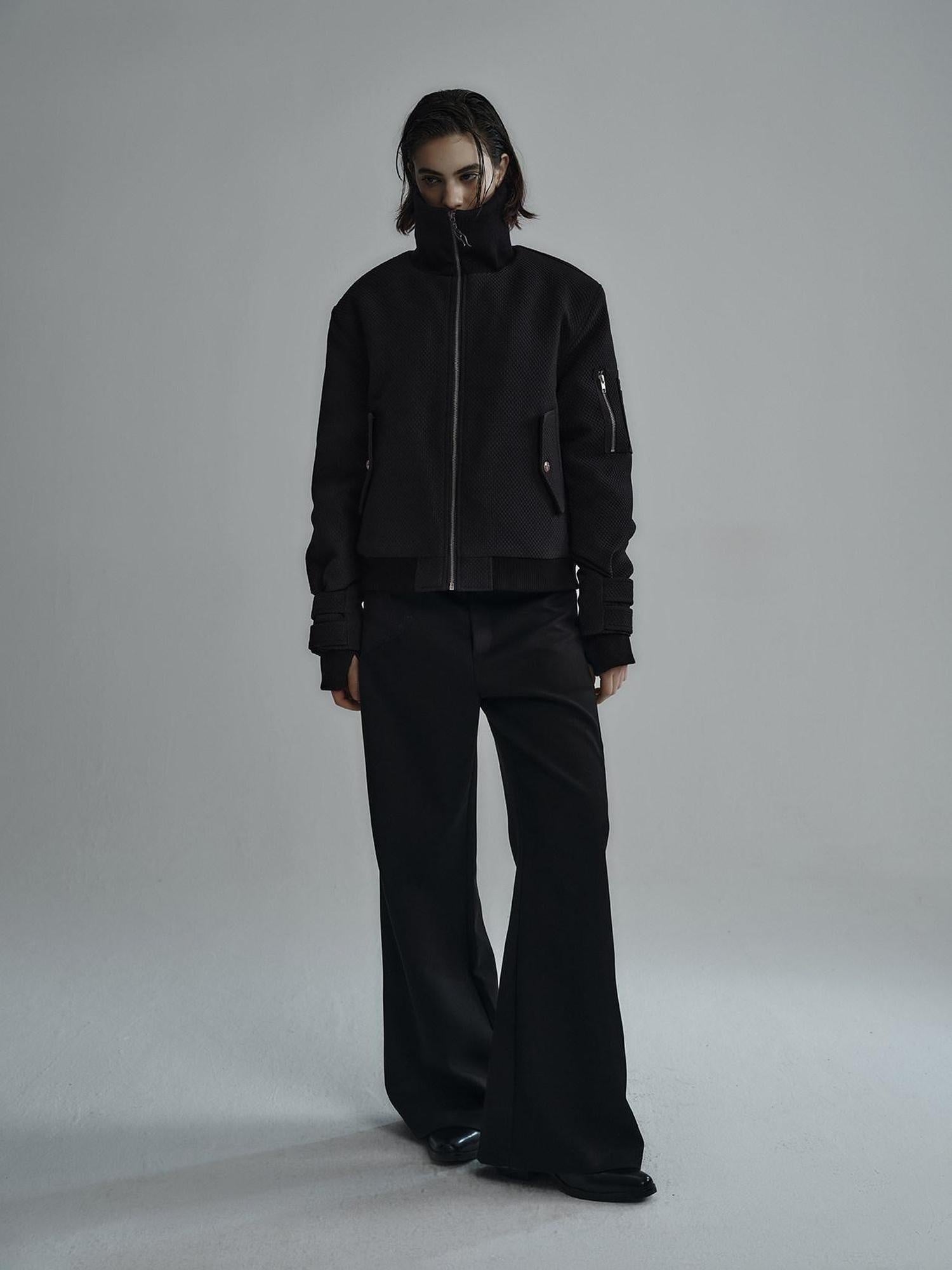 Hypeyourself Warm Insulated Minimalist Boxy Stand Collar Unisex Black Everyday Puffer Jackets