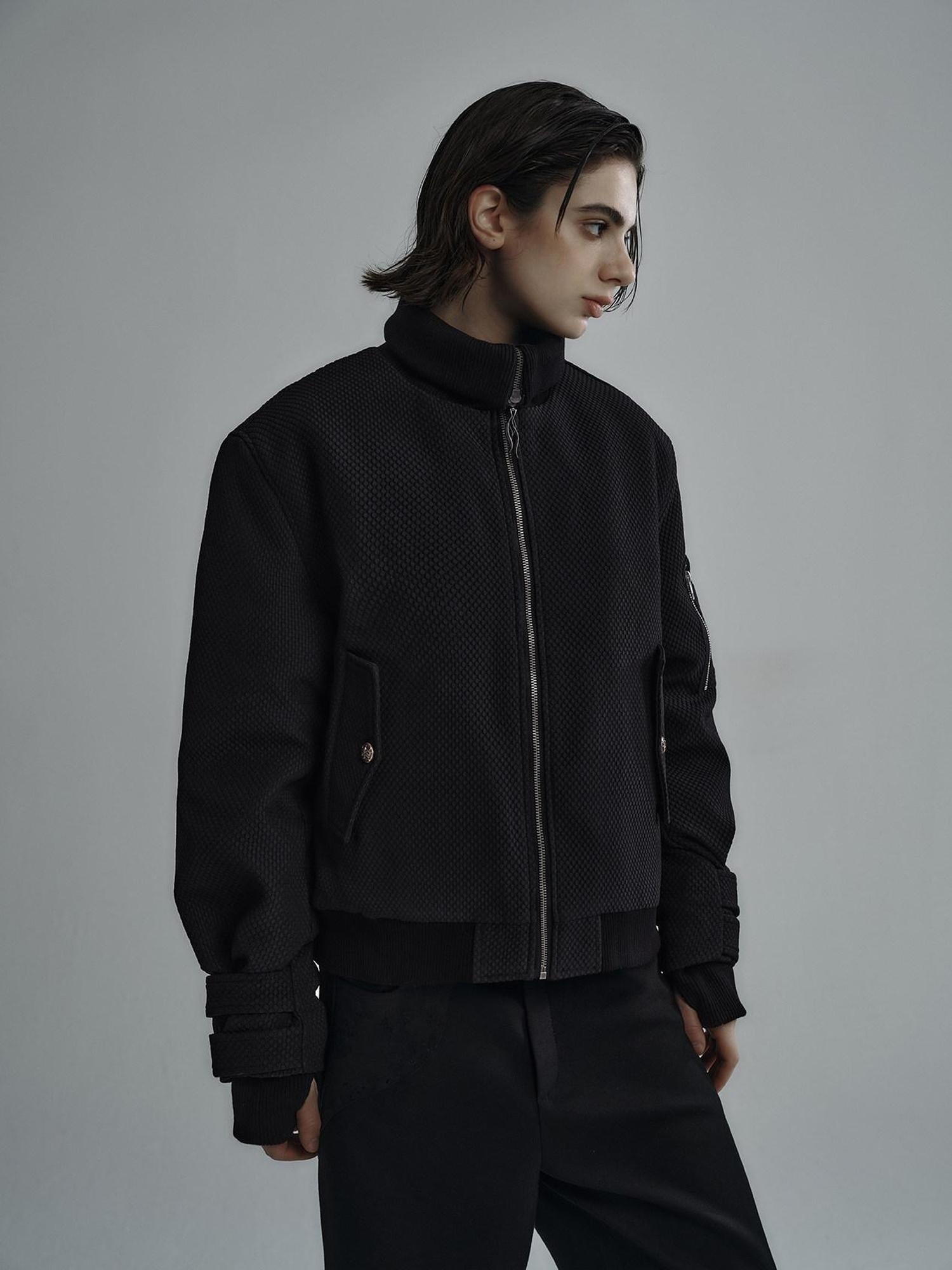 Hypeyourself Warm Insulated Minimalist Boxy Stand Collar Unisex Black Everyday Puffer Jackets