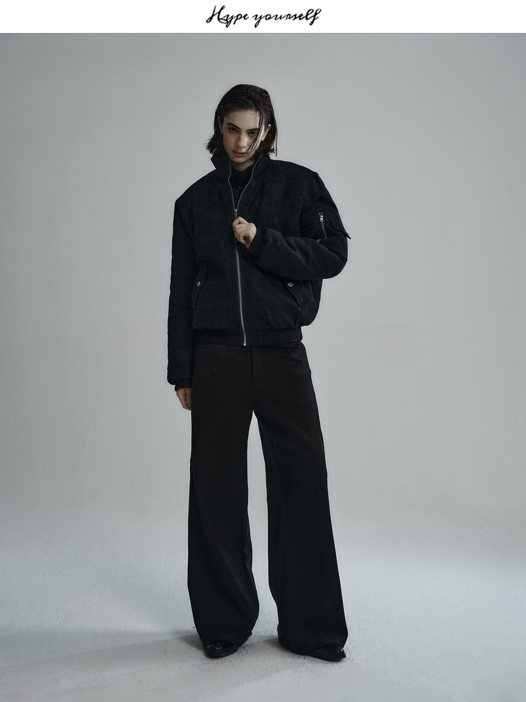 Hypeyourself Warm Stand Collar Regular Fit Longsleeve Casual Black White Puffer Jackets