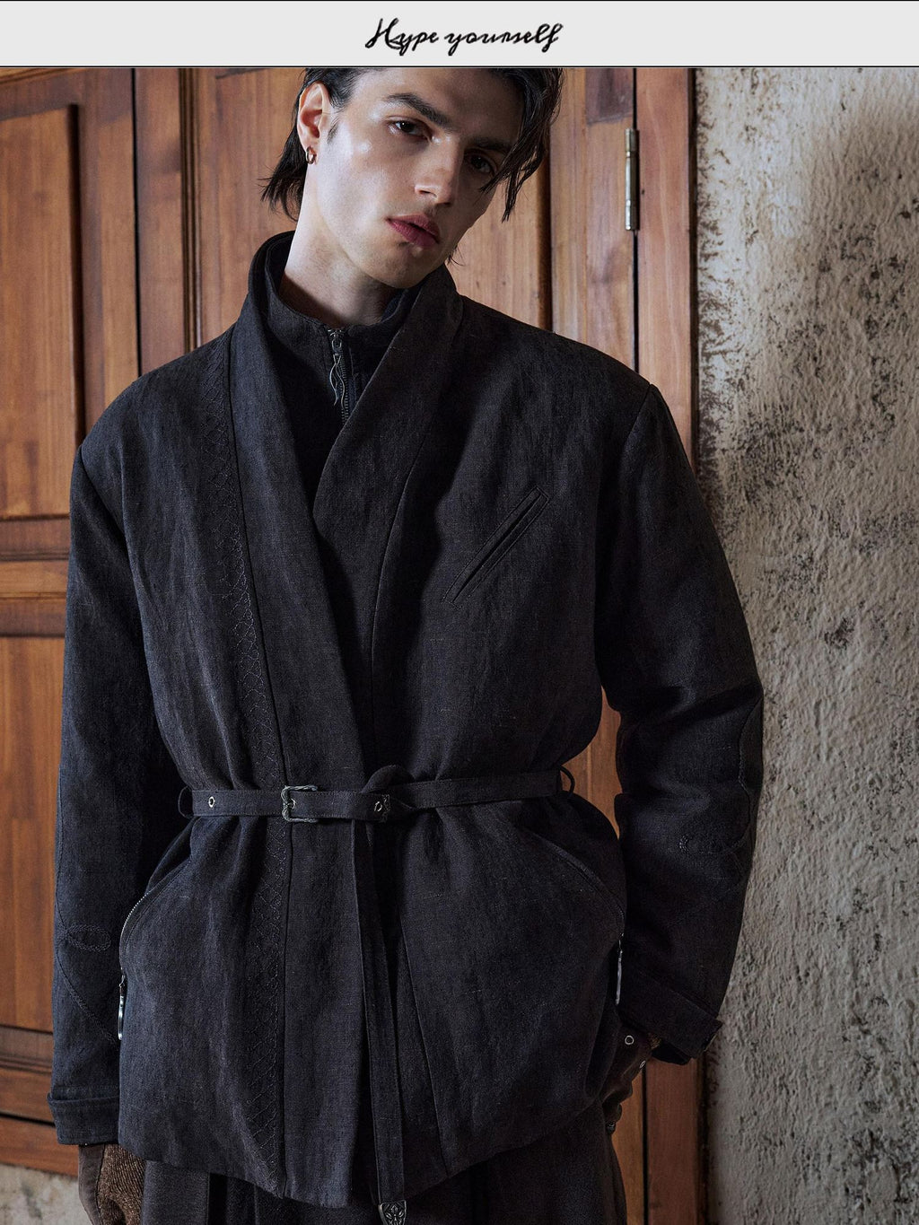 Hypeyourself Warm White Goose Down Thick Layered Zip Closure Neutral Daily Black Trench Coats