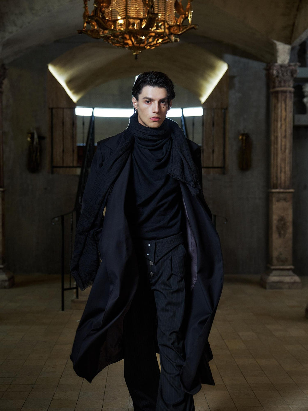 Hypeyourself Windproof Dense Embroidery Loose Fit Urban Long Lapel Unisex Black Trench Coats