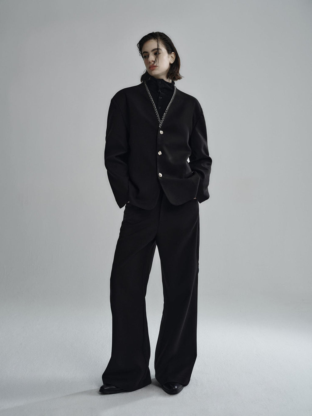 Hypeyourself Wool Blend Minimalist Stand Collar Cropped Unisex Daily Black Caramel Blazers