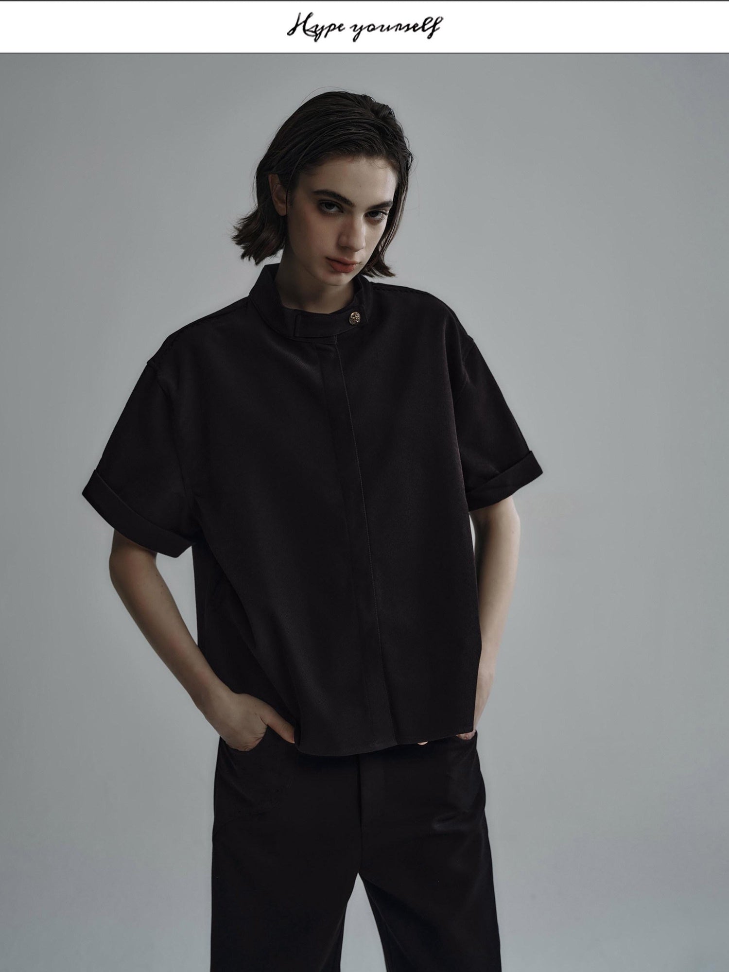 Hypeyourself Wrinkle Free Minimalist Stand Collar Unisex Polyester Short Sleeve Shirts