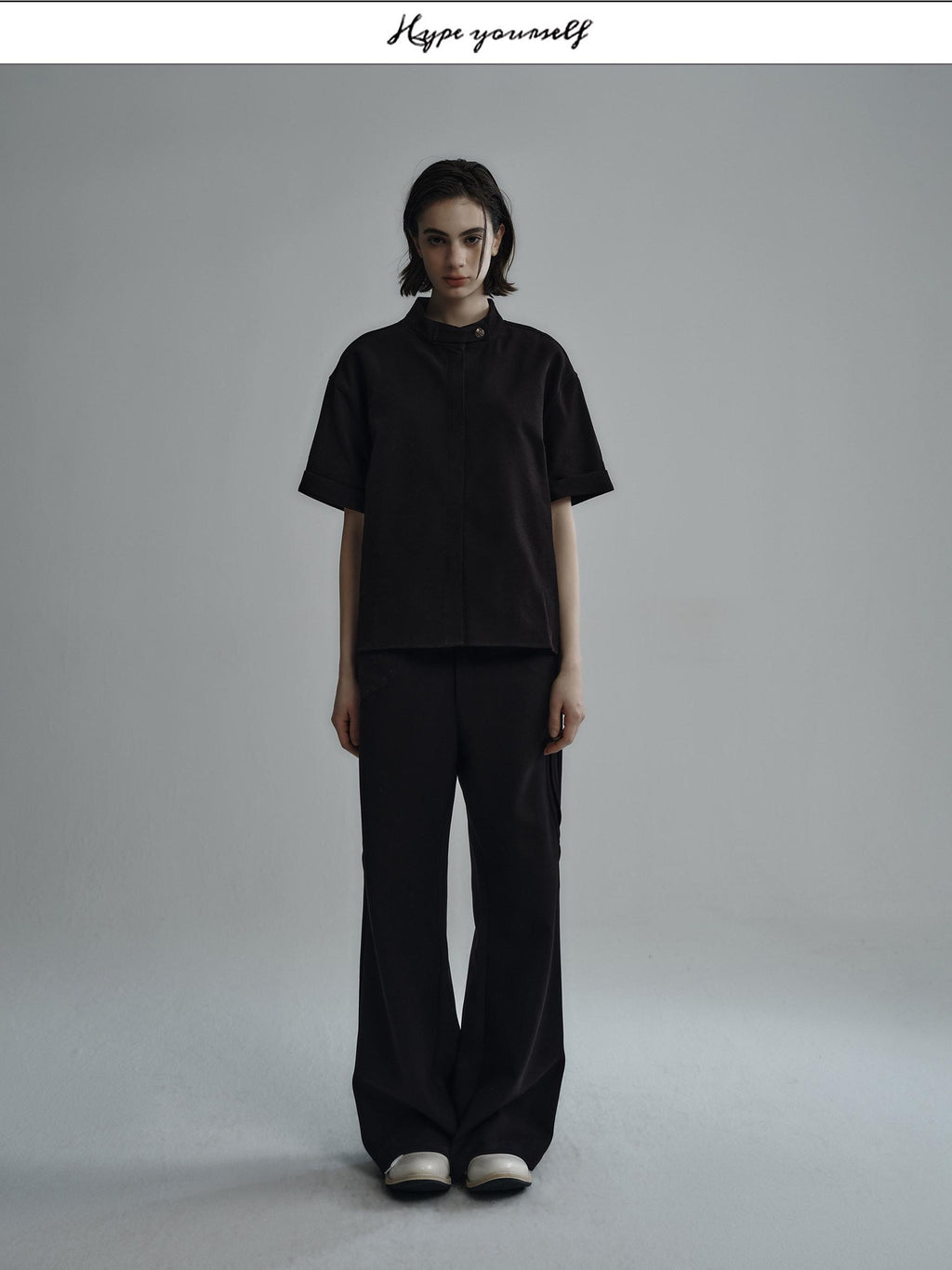 Hypeyourself Wrinkle Free Minimalist Stand Collar Unisex Polyester Short Sleeve Shirts