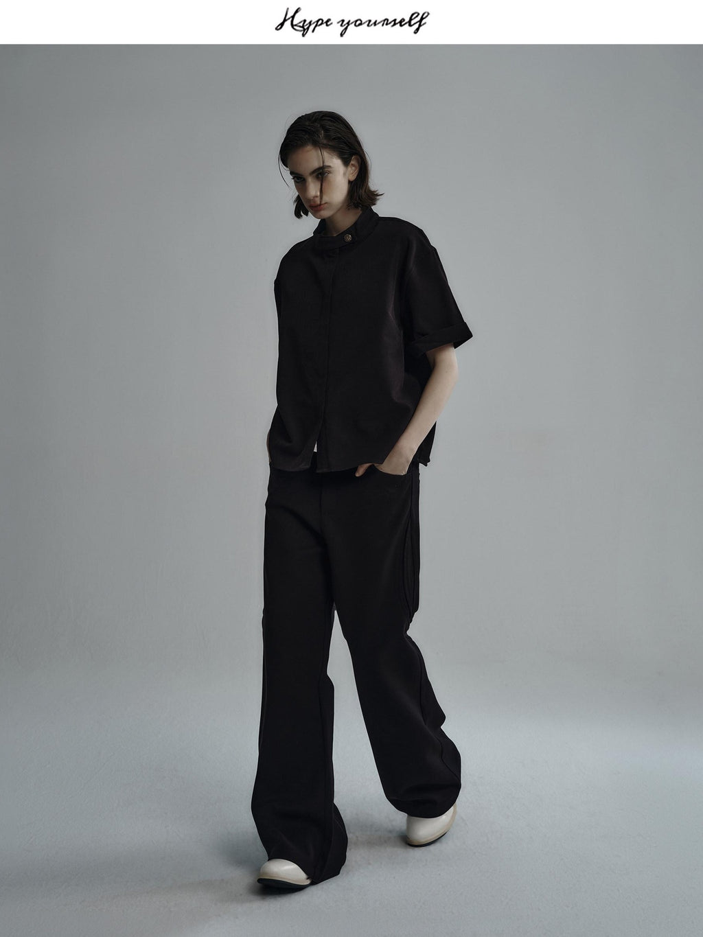 Hypeyourself Wrinkle Free Minimalist Stand Collar Unisex Polyester Short Sleeve Shirts