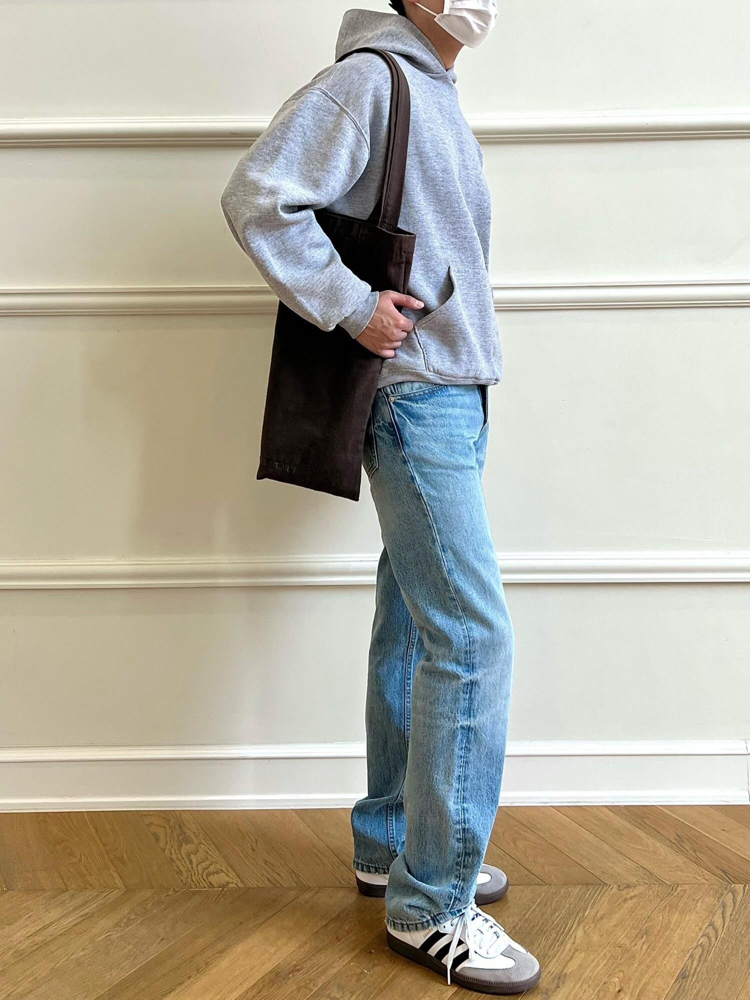 VLABMADE Breathable 100% Cotton Mid Rise 5 Pocket Washed Blue Straight-Leg Jeans