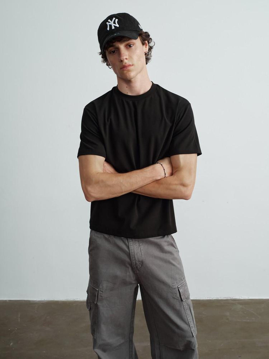 VLABMADE Breathable Embroidered Non Iron Cotton Loose Casual Men Short Sleeve T-Shirts